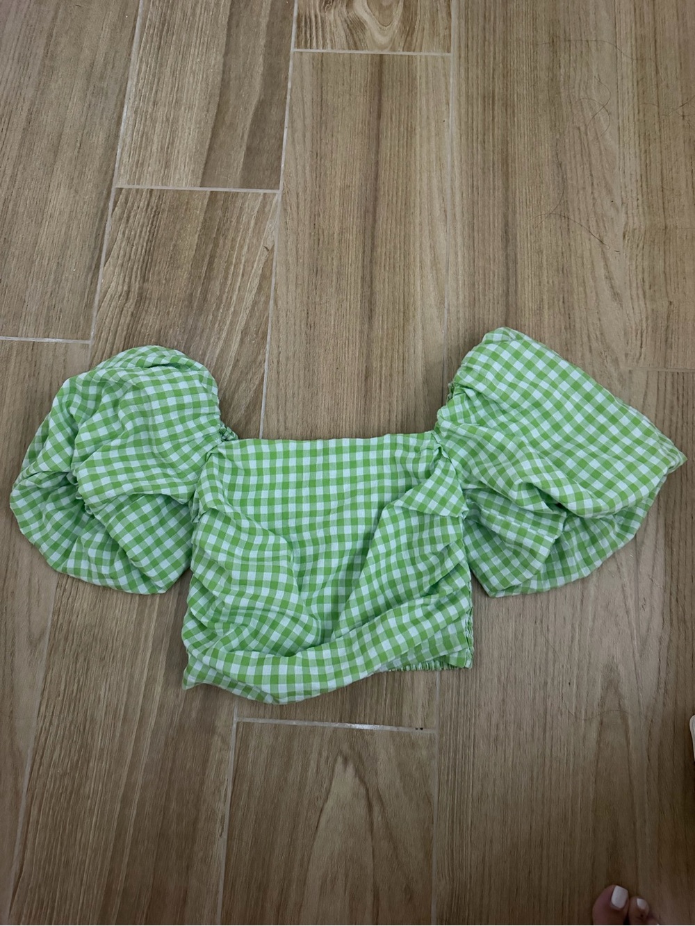 Mimosa LA Green Gingham Puff-Sleeve Crop Top